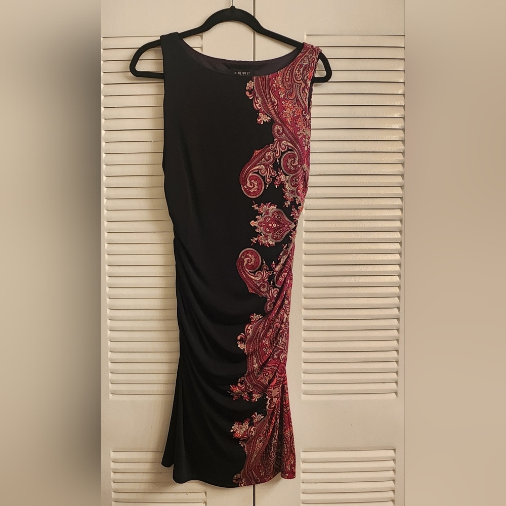 Elegant Black and Red Paisley Skirt